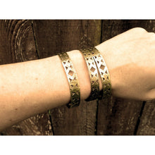 Triangle Cut Out Cuff